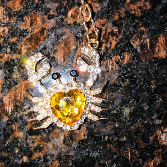 PICK 2 BAG CHARMS “BLING CRAB” 🦀NEW 🔥 - Picture 11 of 15